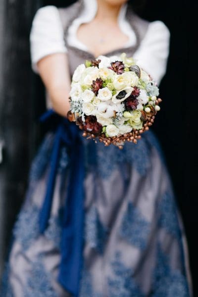 Brautstrauß Trachtenhochzeit Brautstrauß Trachtenhochzeit