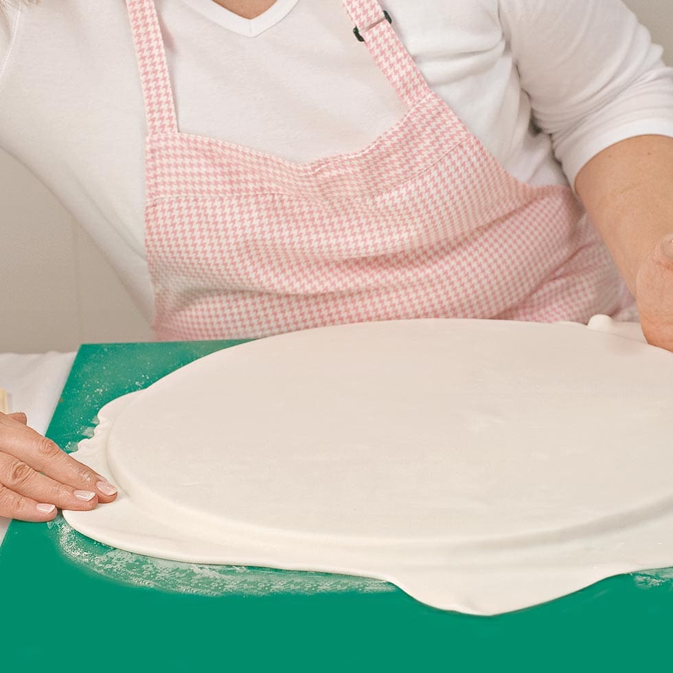 Cake Board für die Torte vorbereiten Cake Board für die Torte vorbereiten