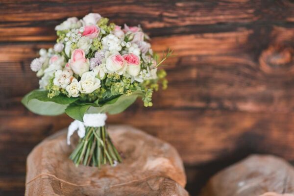 Brautstrauß Weiß und Rosa Brautstrauß Weiß und Rosa