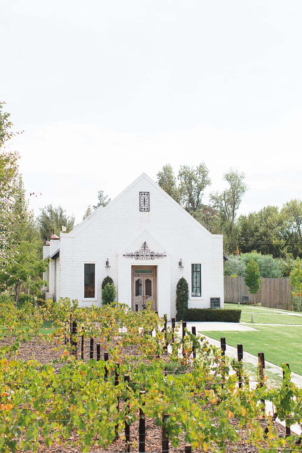 Location Hochzeit Kirche auf Weingut Hochzeitslocation