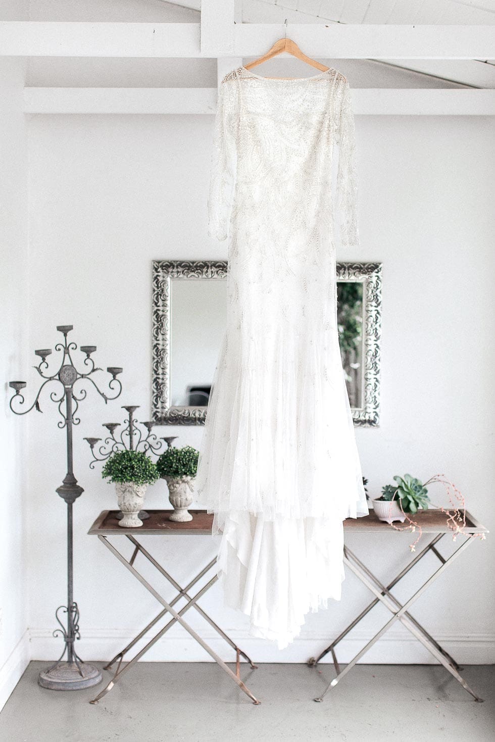 Brautkleid mit Perlenstickerei Brautkleid Perlenstickerei
