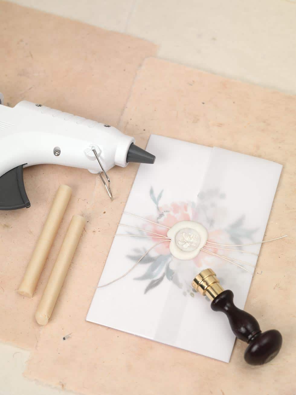 Sigellack Hochzeitseinladung DIY Hochzeitspapeterie Umschlag