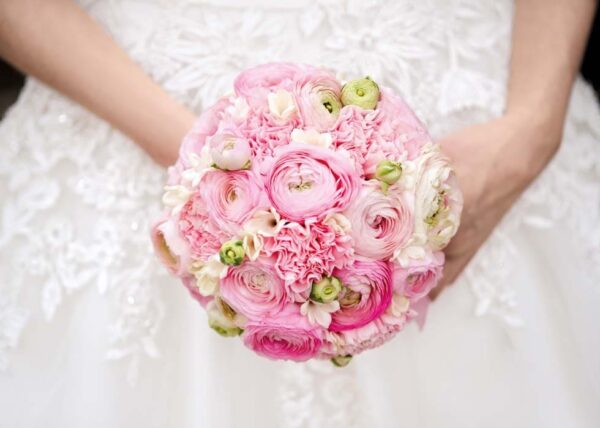 Brautstrauß in Rosa rundgebunden Brautstrauß Rosa rundgebunden