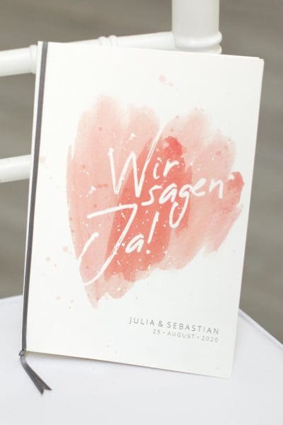 Heft Herzdesign Wasserfarbe Heft Herzdesign Wasserfarbe