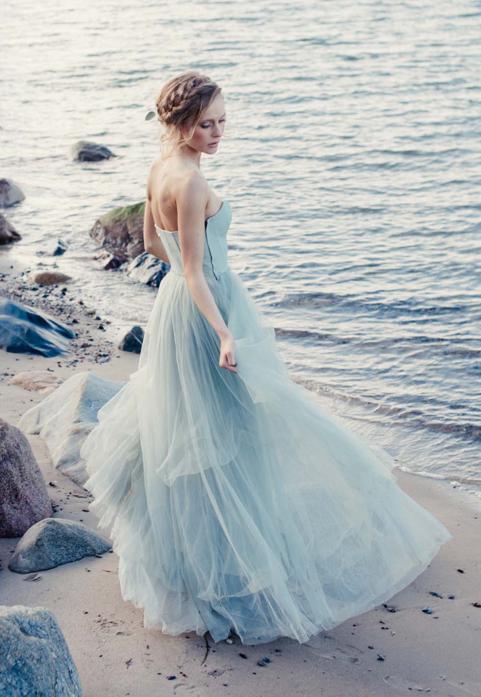Brautkleider_Strand-Braut-XeniaBluhm119 Brautkleid-Farbe Blau
