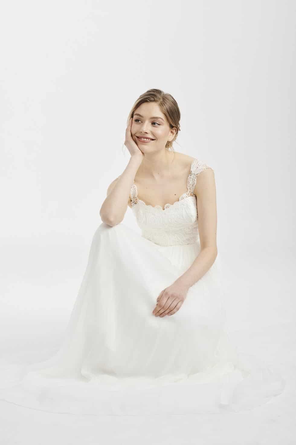 Brautkleider_kisui_2020_ELU_11 Brautkleid Elu Kisui