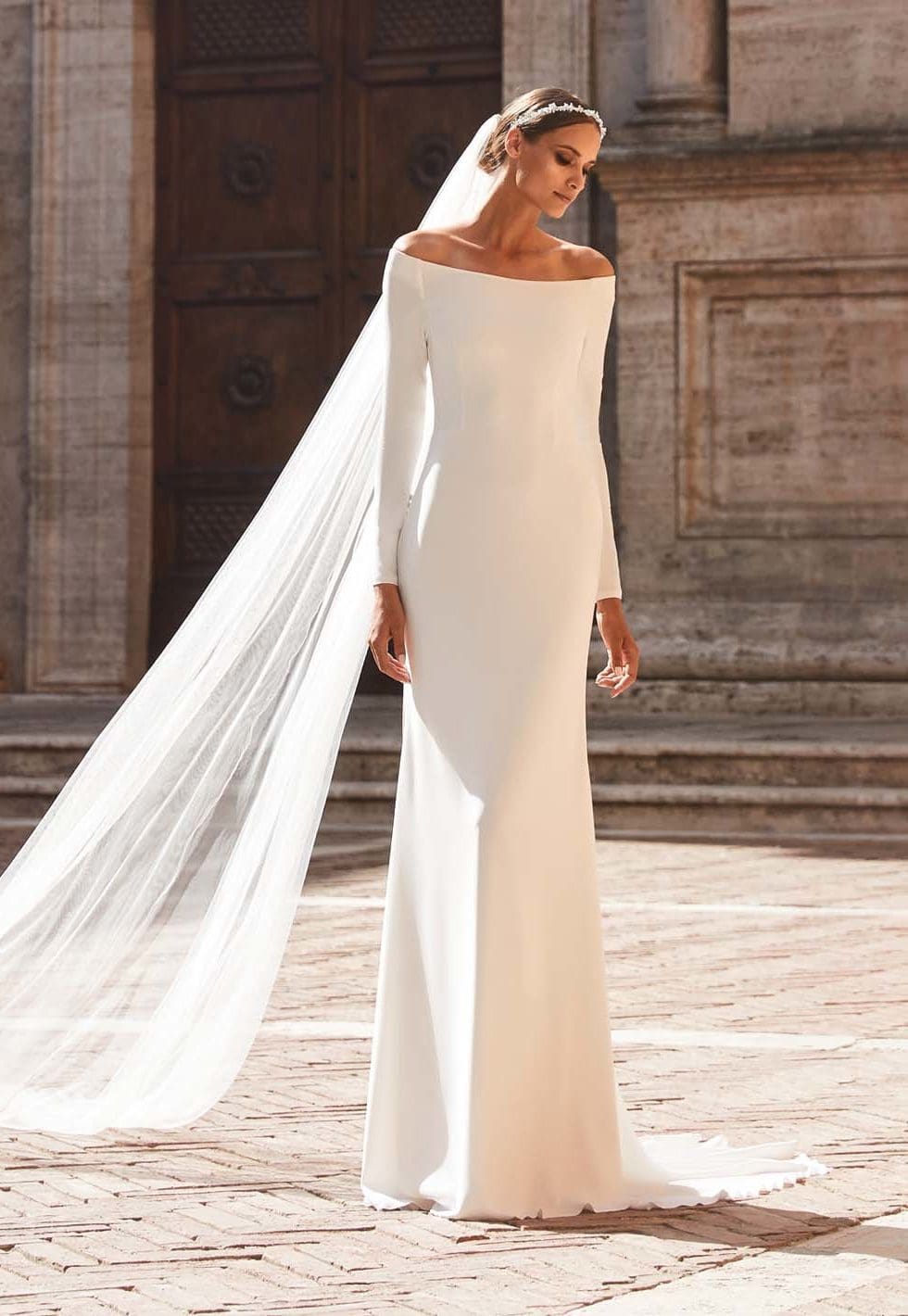 Brautkleider_Bianco-Evento_2020_Campaign_dress-NICOLE Brautkleid Nicole Bianco Evento
