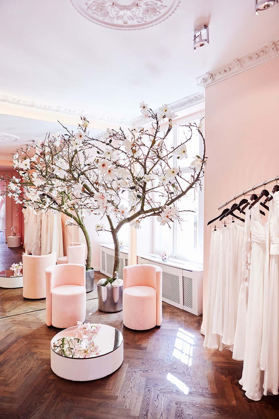 KAVIAR GAUCHE_Bridal-Boutique Brautkleider Geschäft
