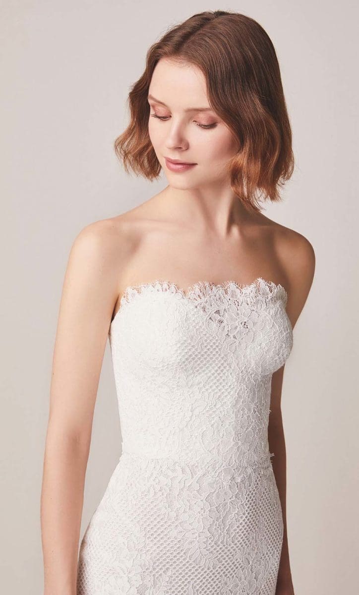 Brautkleid Modell 136 von Jesús Peiró Brautkleid mit Spitze Jesús Peiró