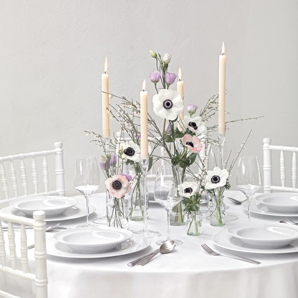Tischdeko-schritt-fuer-schritt-4 Tischdeko mit Blumen in Flaschen: Tolle Ideen & geniale Tipps