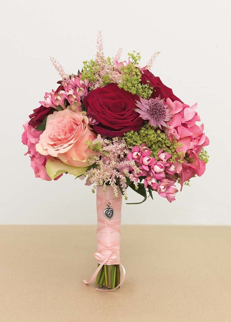 Brautstrauß Trachtenhochzeit Brautstrauß Trachtenhochzeit
