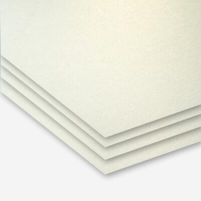 Gold glänzendes Papier für Karten
