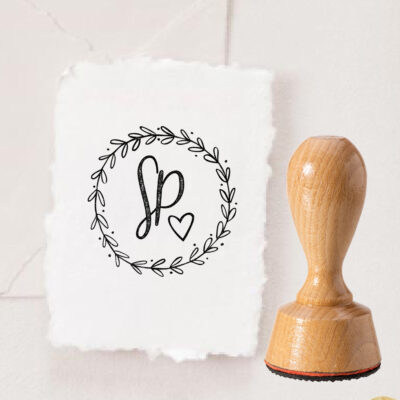Hochzeitsstempel Initialen Herz romantisch