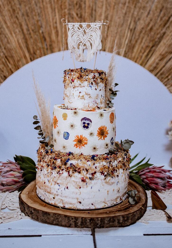 Classic Boho Hochzeit Torte Boho Hochzeitstorte Blüten