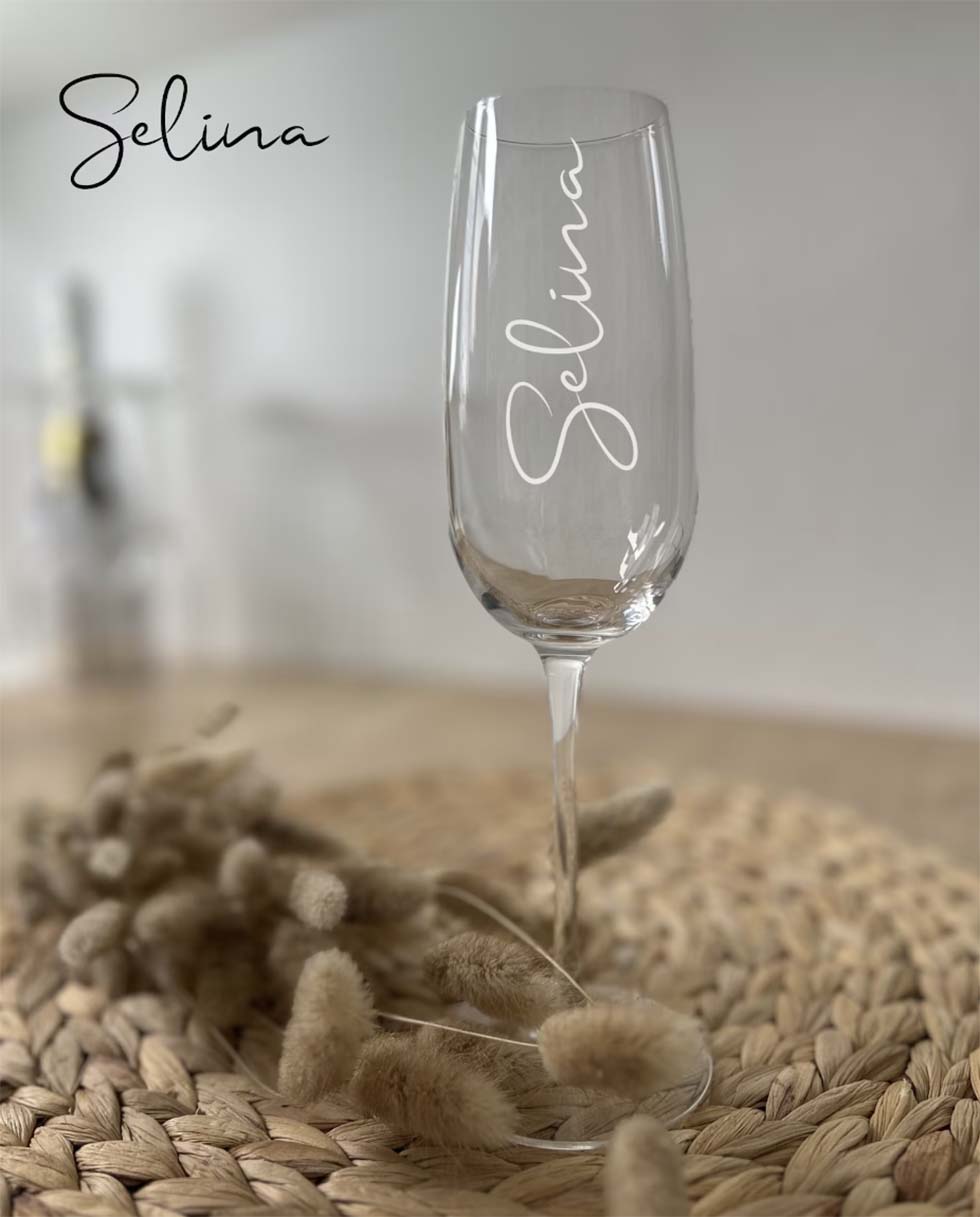Sektglas Vorname Handschrift