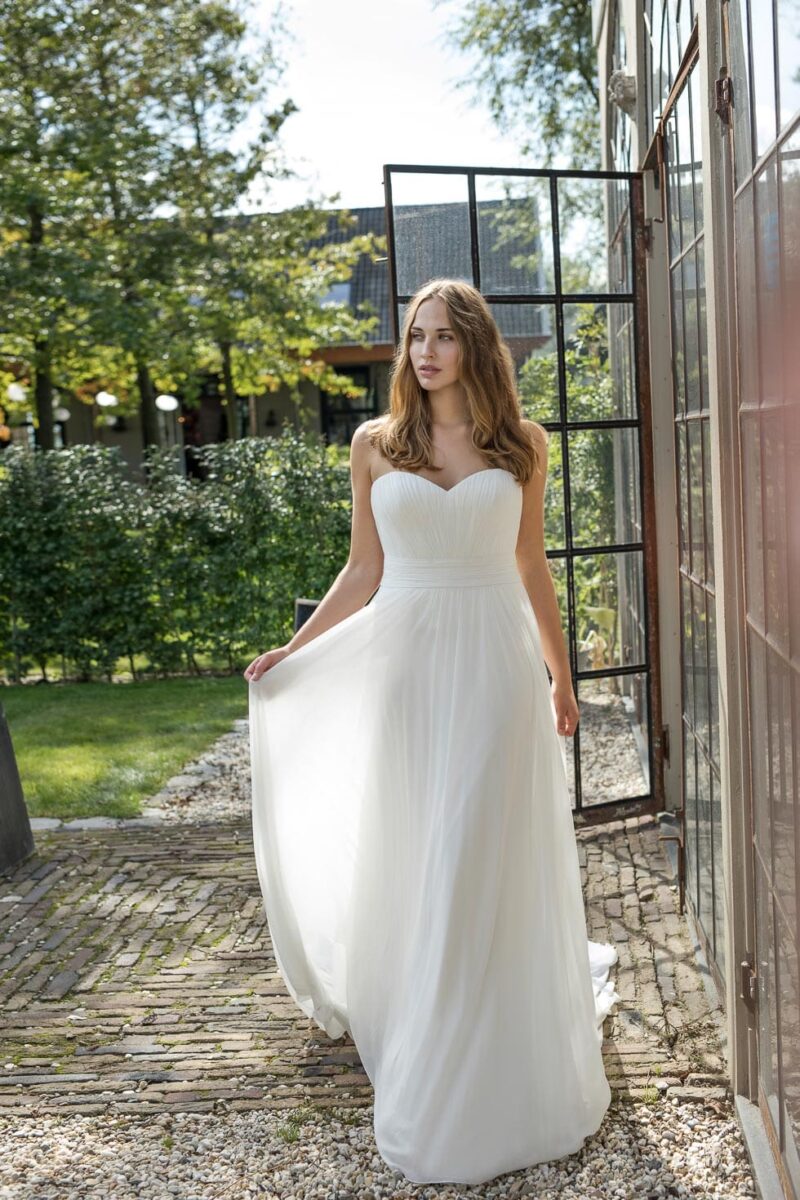 A-Linie Tüll Brautkleid Trägerlos A-Linie Tüll Brautkleid Trägerlos