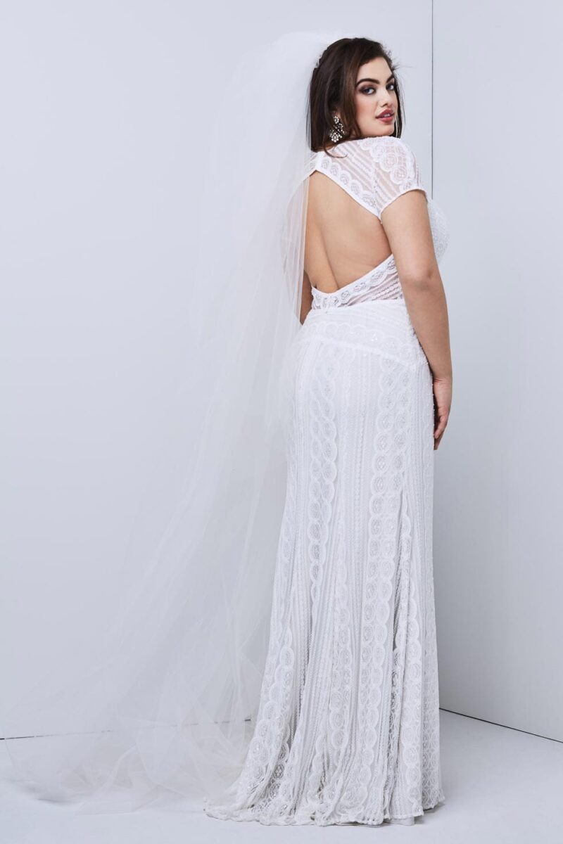 20_w•too-brides-plus_Plus_F18_17120_Lenora_5170_crop Curvy Brautmode Boho