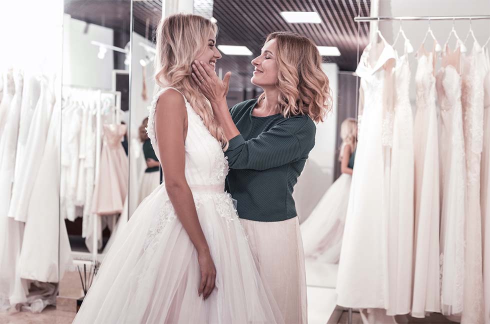 Brautkleidkauf Brautmutter Braut Brautkleidkauf Brautmutter Braut