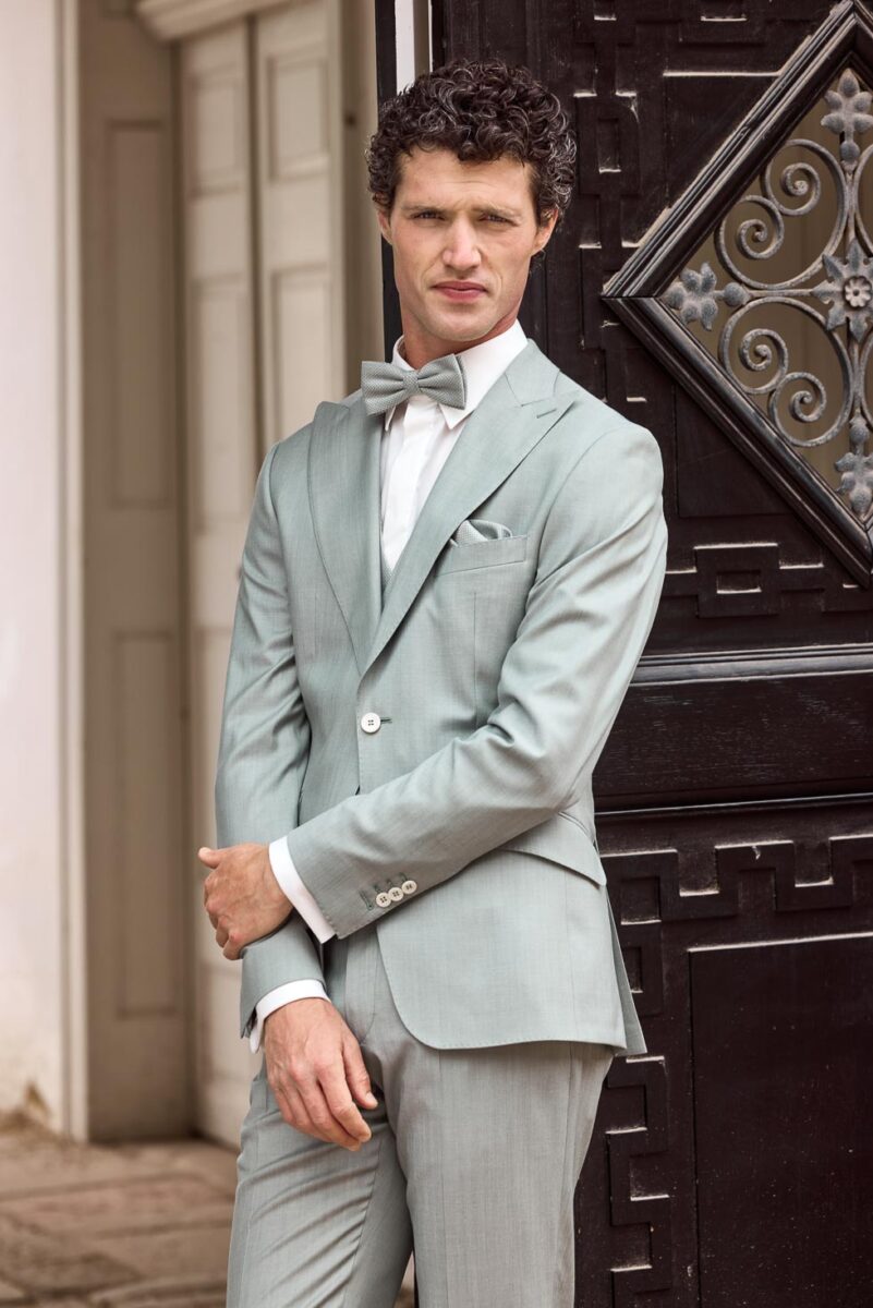 eleganter Hochzeitsanzug Salbei Grün eleganter Hochzeitsanzug Salbei Grün