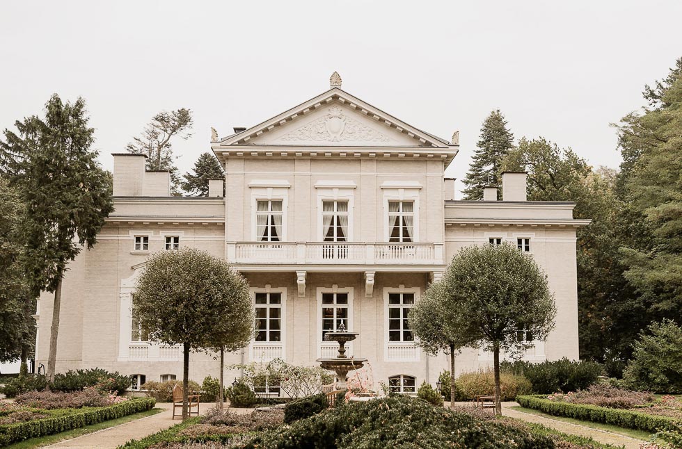 Schloss Manowce in Polen Schloss Manowce in Polen
