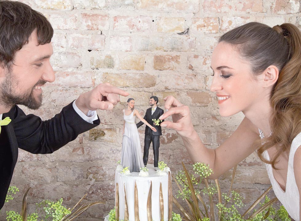 Hochzeitstorte individuelle 3-D-Tortenfigur Hochzeitstorte individuelle 3-D-Tortenfigur