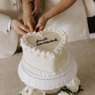 nostalgische Hochzeitstorte Herz